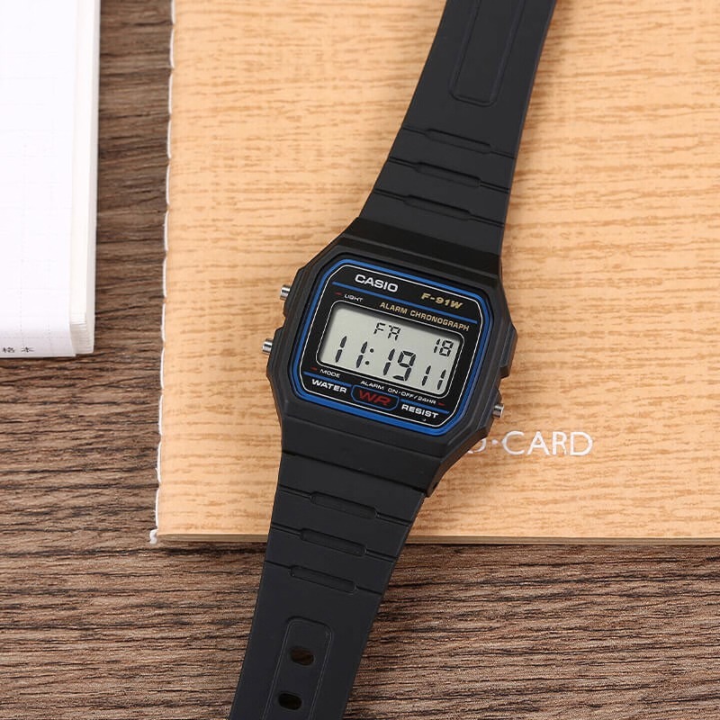 Watch Display Pillow - カシオ F-91W-1 ファッションレトロスモールスクエア腕時計オールマッチ LCD ディスプレイ防水トレンディアウトドアカジュアル電子時計