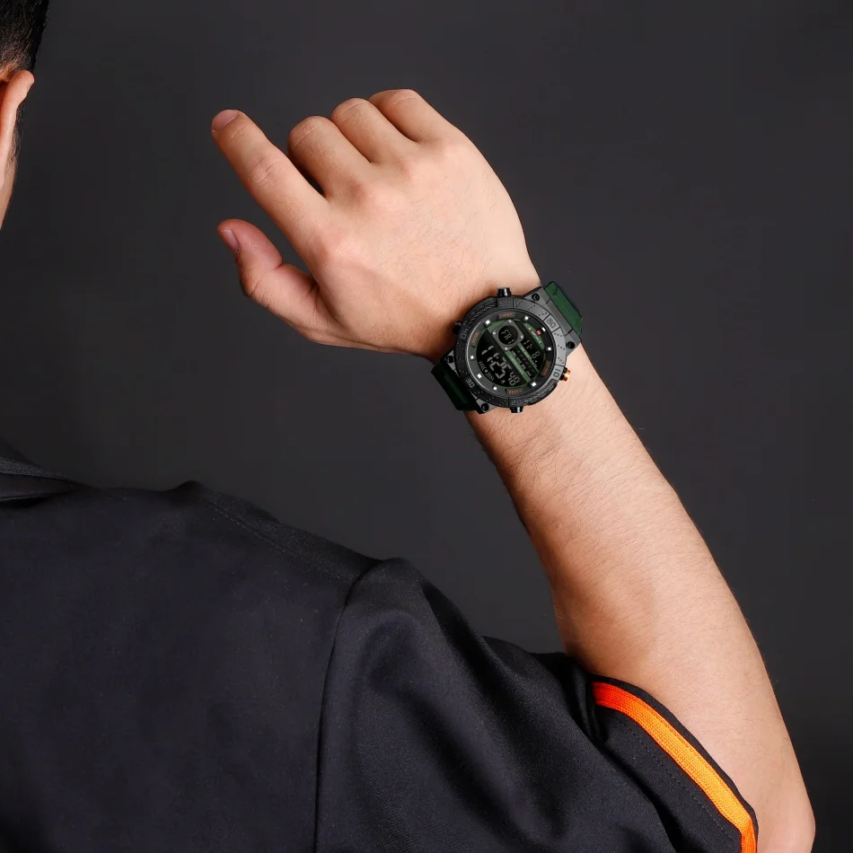 NAVIFORCE 新しい液晶デジタルスポーツ腕時計男性用フ - Watch Display Pillow のレビューと価格